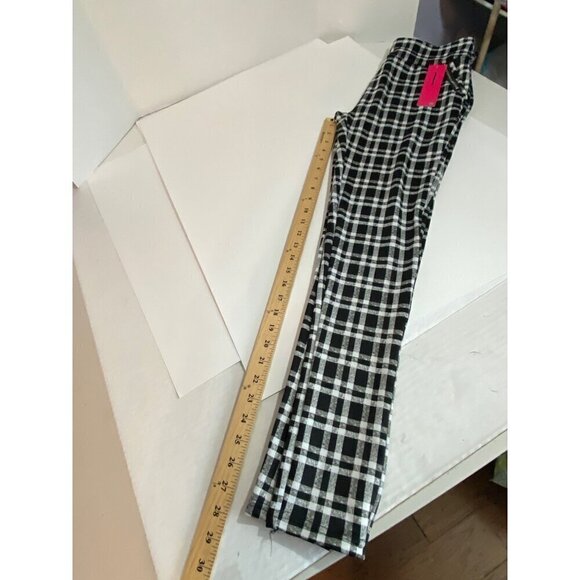 Shosho Black & White Plaid Leggings Stretchy Comfort Waistband Women’s Large NWT - Picture 8 of 8